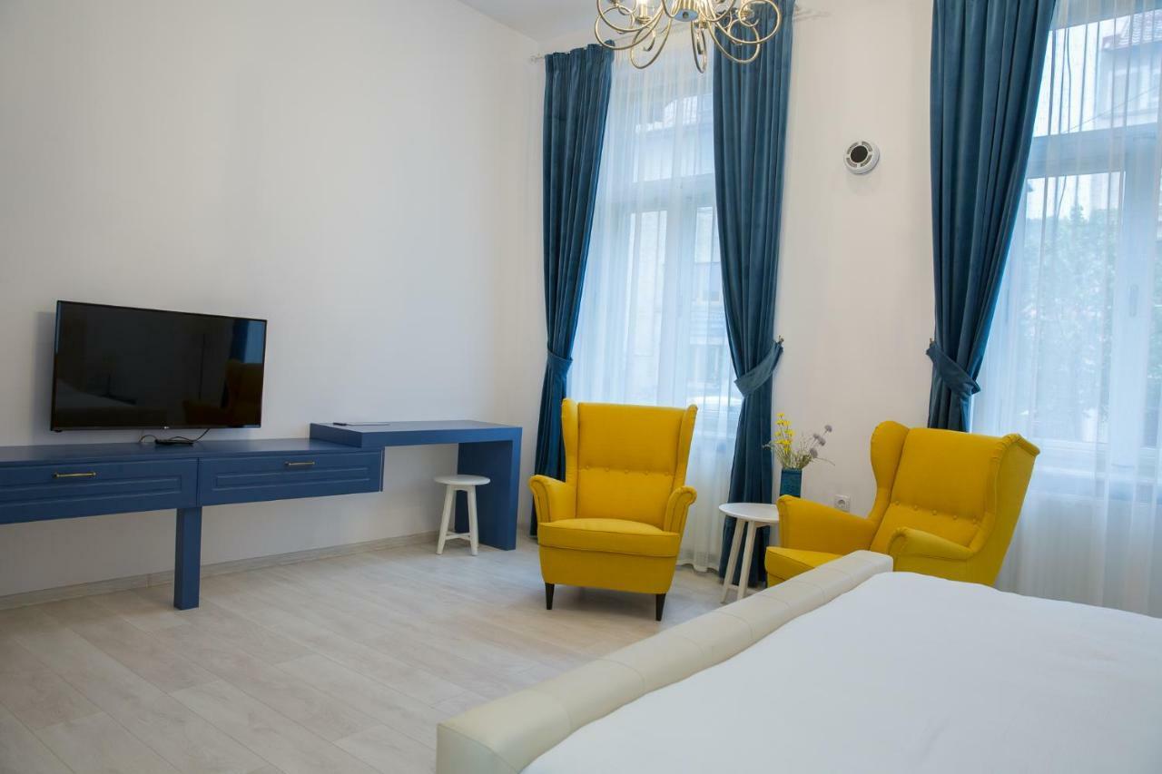 Appartement Sunny November à Braşov Extérieur photo